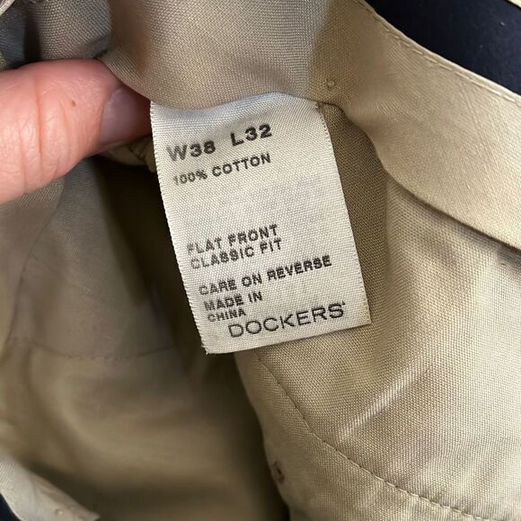 A344-Dockers dress pants size waist 38 length 32 - Picture 4 of 4